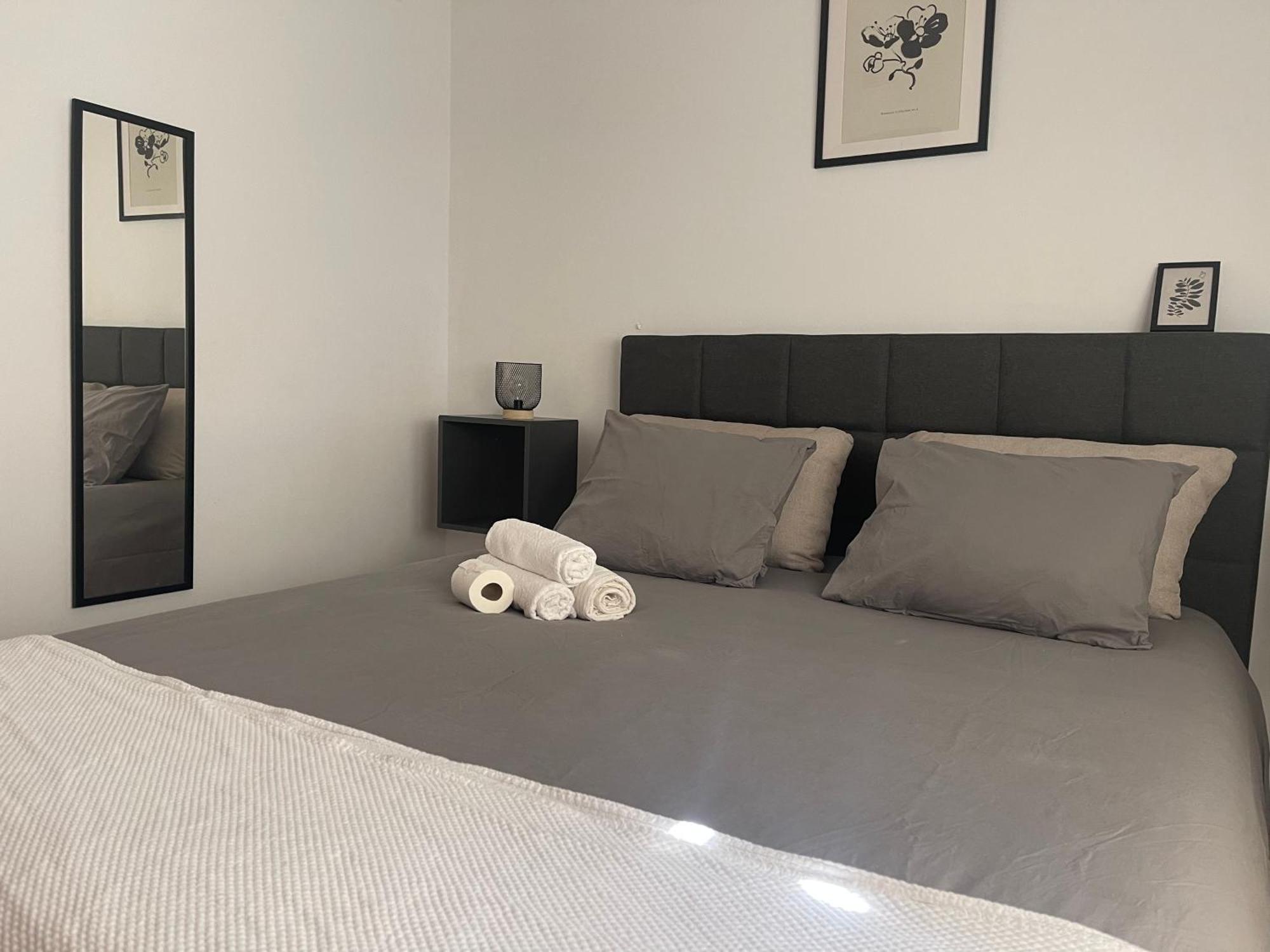 梅里那德奥拉菲 Astral-Habitacion Doble Privada En Casa Compartida-Uebica2酒店 外观 照片