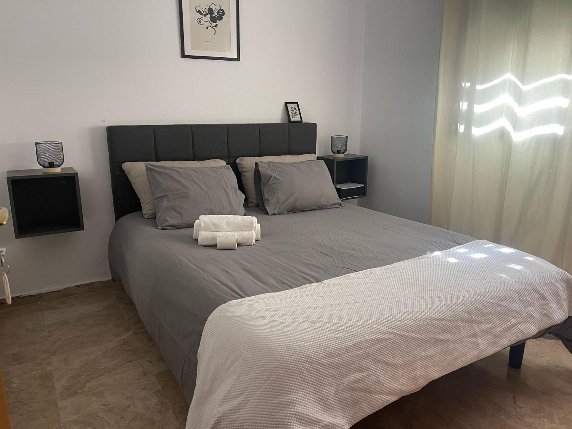 梅里那德奥拉菲 Astral-Habitacion Doble Privada En Casa Compartida-Uebica2酒店 外观 照片